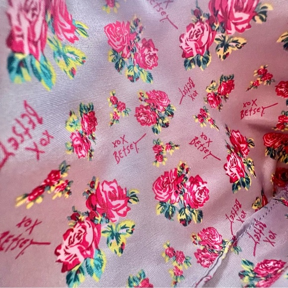 Betsey Johnson Cherry Wristlet - Picture 5 of 7